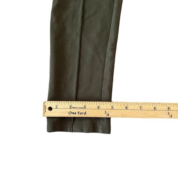 Nine West Olive Green Leggings - Size Medium - Like New - Picture 8 of 10